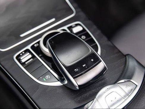 Used 2018 Mercedes-Benz C 300 Cabriolet image 34