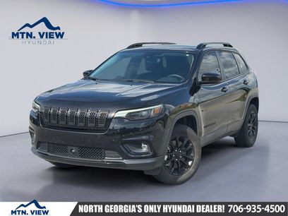 Used 2023 Jeep Cherokee Altitude Lux