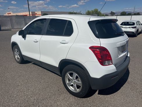 Used 2015 Chevrolet Trax LS AWD/4WD image 3