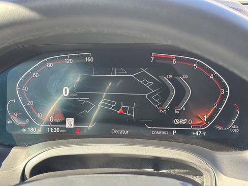 Used 2022 BMW 330i Sedan w/ Driving Assistance Package image 10