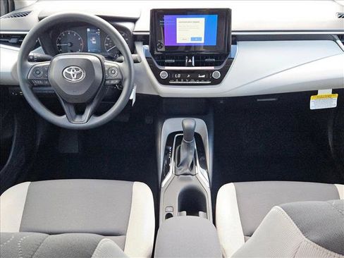 New 2025 Toyota Corolla LE image 13