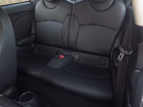 Used 2012 MINI Cooper Hardtop image 12