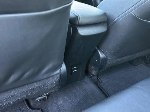 Used 2016 Toyota Prius Three Touring FWD image 46