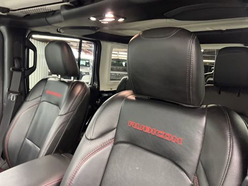 Used 2022 Jeep Wrangler Unlimited Rubicon w/ Steel Bumper Group image 18