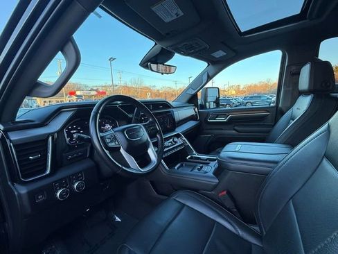 Used 2024 GMC Sierra 2500 Denali w/ Denali Reserve Package image 13