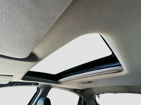 Used 2022 Honda HR-V EX-L image 21