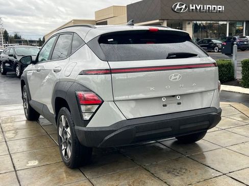 Certified 2024 Hyundai Kona SEL image 11
