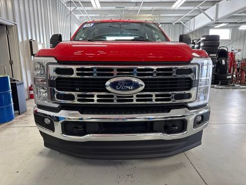 Used 2023 Ford F350 XLT AWD/4WD image 29