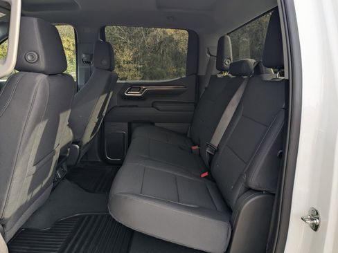 New 2025 Chevrolet Silverado 1500 LT image 14