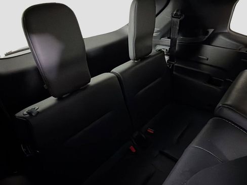 Used 2024 Mitsubishi Outlander SE Black Edition image 28