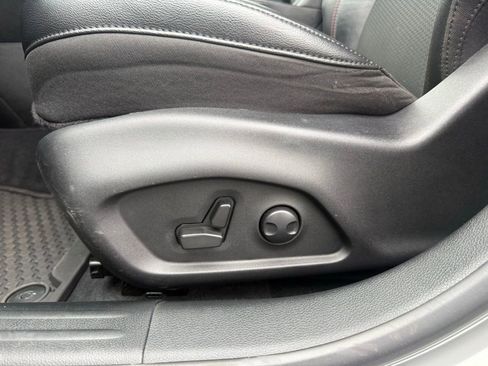 Used 2022 Jeep Compass Trailhawk w/ Trailhawk Convenience Group image 14