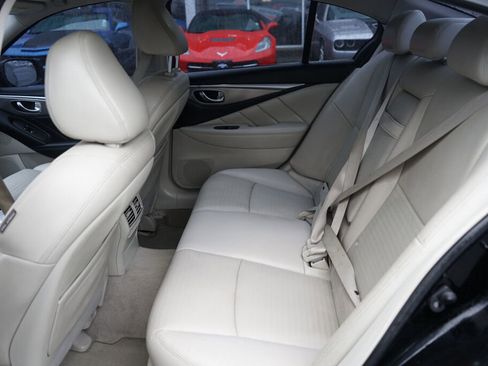 Used 2015 INFINITI Q50 Sport w/ Navigation Package image 12
