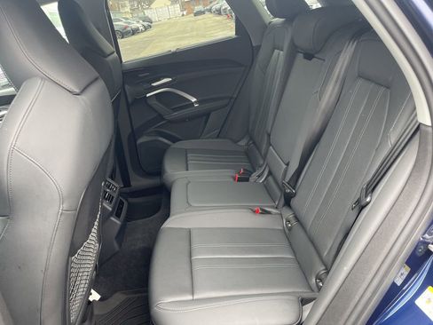 Certified 2025 Audi Q5 Premium Plus w/ Premium Plus image 10