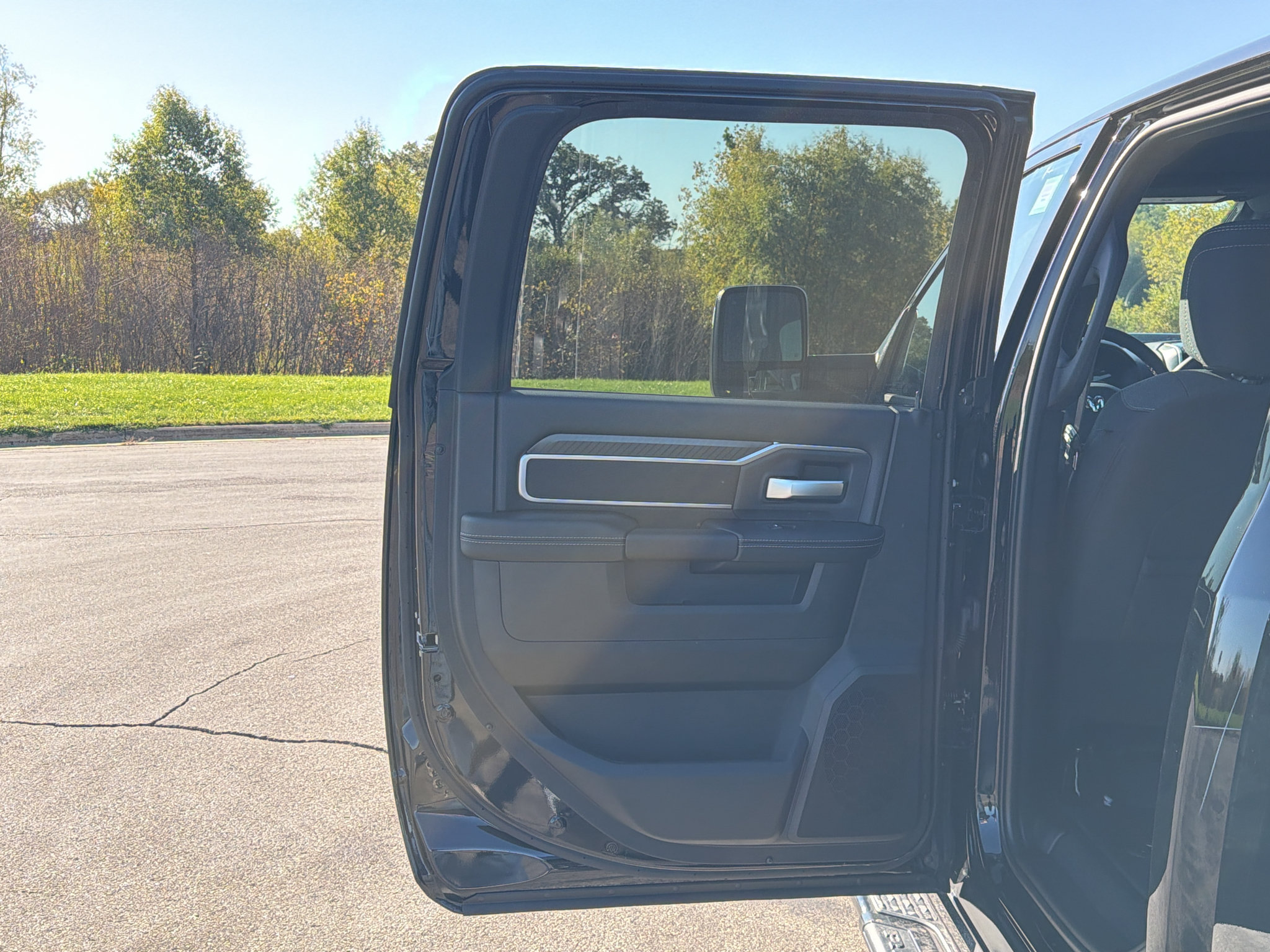 New 2027 RAM 2500 Big Horn AWD/4WD image 31