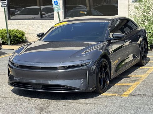 Used 2025 Lucid Air Touring AWD/4WD image 17
