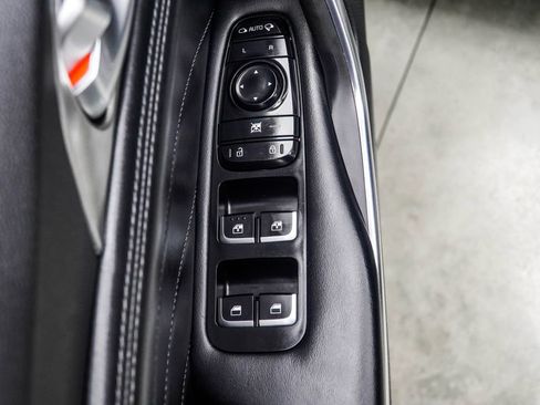 Used 2023 Kia Stinger GT2 RWD image 33