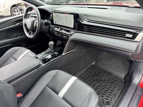 Used 2025 Toyota Camry SE w/ Multimedia Upgrade Package image 37