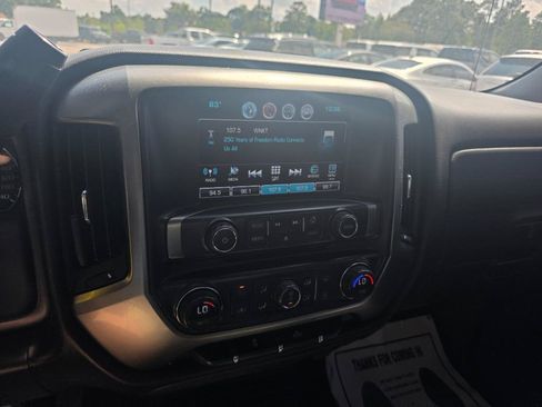 Used 2018 Chevrolet Silverado 1500 LT w/ All Star Edition RWD image 15