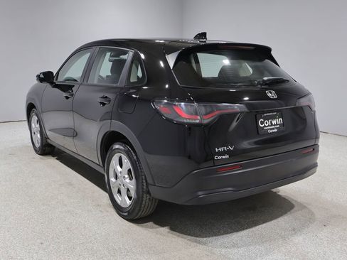 Used 2023 Honda HR-V LX image 5