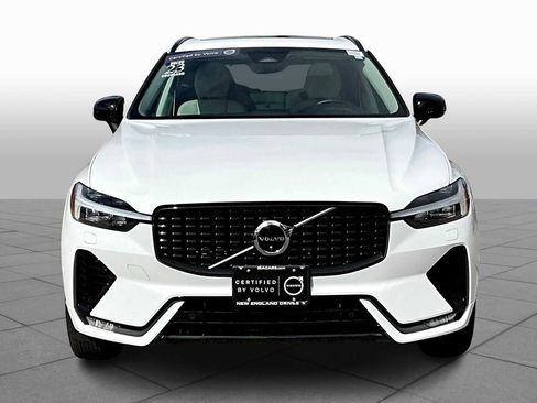 Certified 2023 Volvo XC60 B5 Plus w/ Climate Package image 3