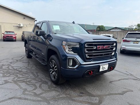 Used 2020 GMC Sierra 1500 AT4 w/ AT4 Premium Package AWD/4WD image 2
