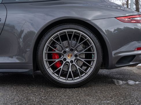 Certified 2019 Porsche 911 Carrera 4S image 12