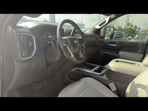 Used 2021 Chevrolet Silverado 2500 LTZ w/ LTZ Premium Package AWD/4WD image 5