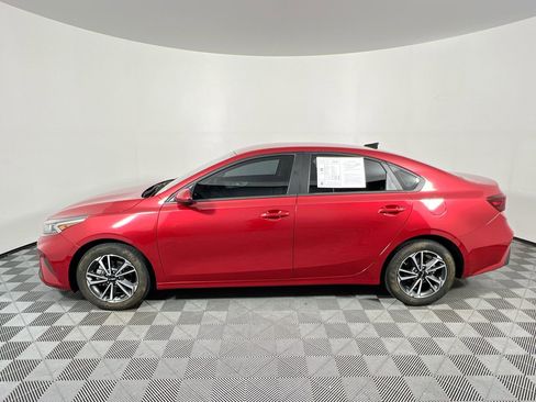 Certified 2023 Kia Forte LXS FWD image 6