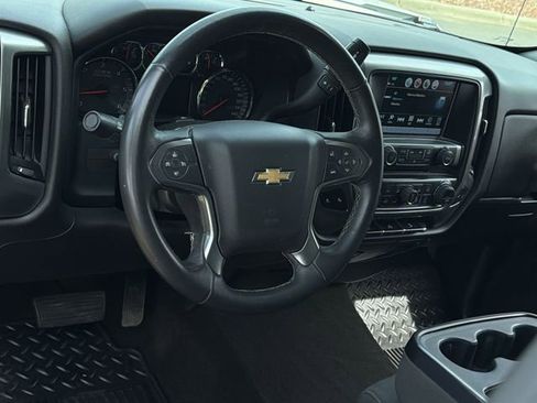 Used 2018 Chevrolet Silverado 1500 LT w/ All Star Edition image 17