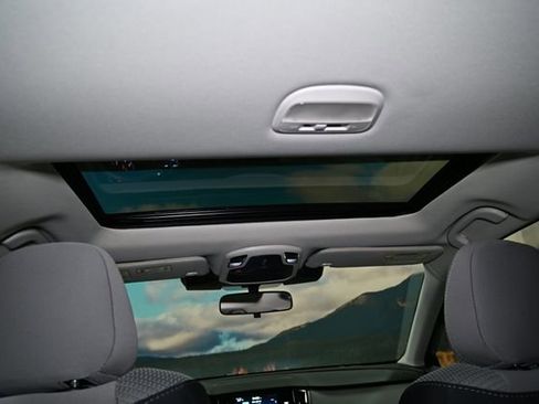 Certified 2025 Subaru Outback Premium AWD/4WD image 53