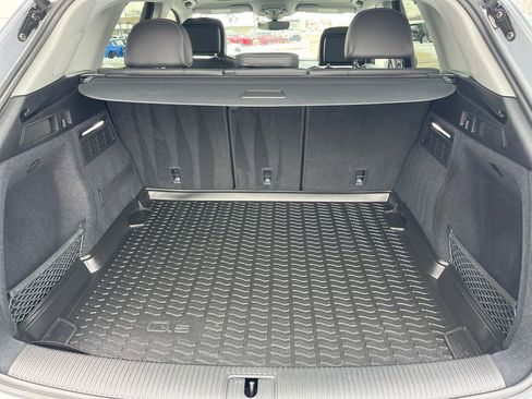 Used 2023 Audi Q5 2.0T Prestige w/ Prestige Package image 25