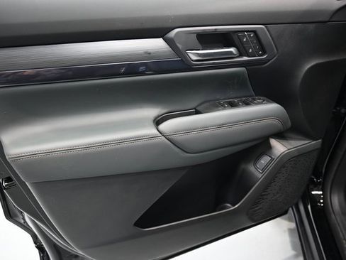 New 2026 GMC Terrain AT4 w/ Convenience Package III image 25