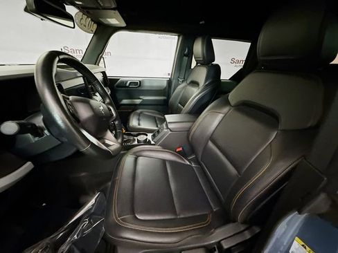 Used 2023 Ford Bronco Badlands image 21