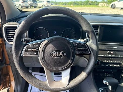 Used 2020 Kia Sportage LX w/ LX Popular Package AWD/4WD image 30