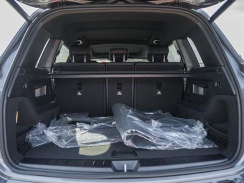 New 2026 Mercedes-Benz GLB 250 4MATIC image 10