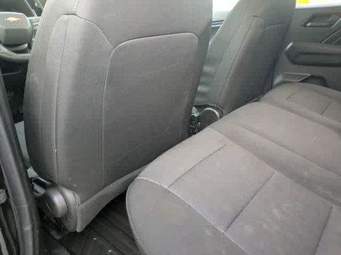 Used 2023 Chevrolet Colorado W/T image 17