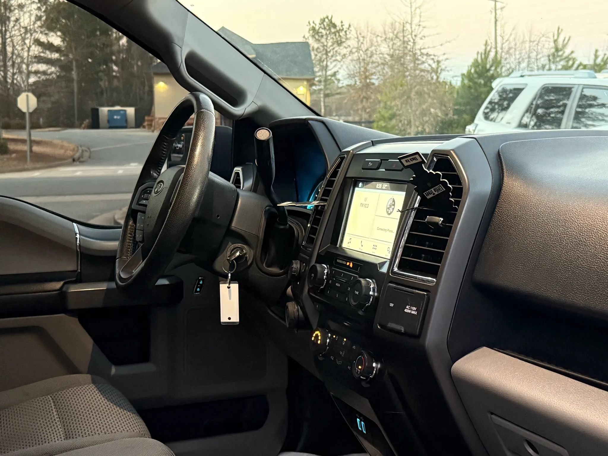Used 2016 Ford F150 XLT w/ Equipment Group 302A Luxury RWD image 19