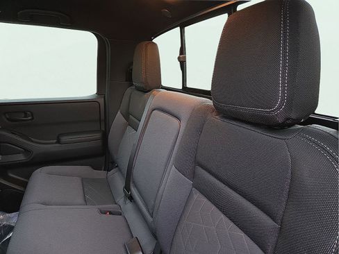 New 2026 Nissan Frontier SV AWD/4WD image 10