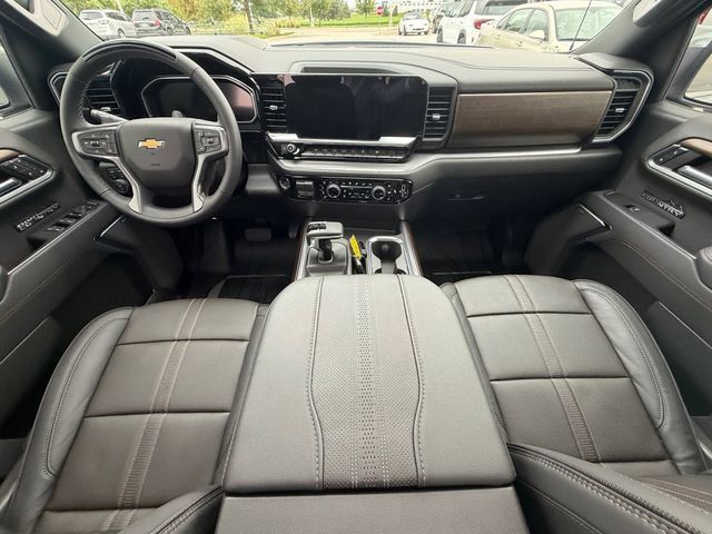 Used 2026 Chevrolet Silverado 1500 High Country AWD/4WD image 21