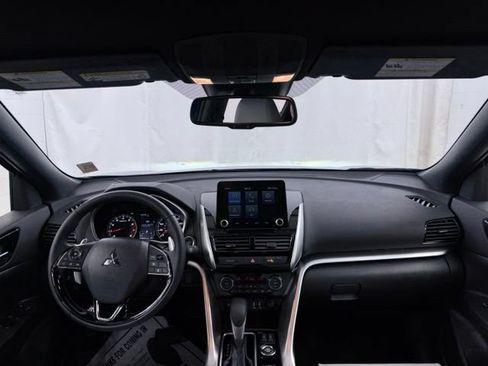 Used 2025 Mitsubishi Eclipse Cross SEL AWD/4WD image 31
