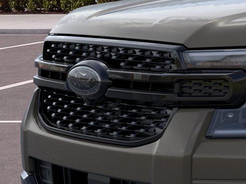 New 2026 Ford Ranger Lariat w/ FX4 Off-Road Package AWD/4WD image 17