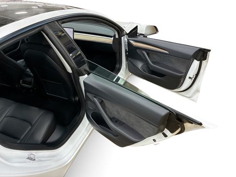 Certified 2023 Tesla Model 3 Standard Range RWD image 12
