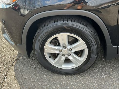 Used 2020 Chevrolet Trax LT image 8