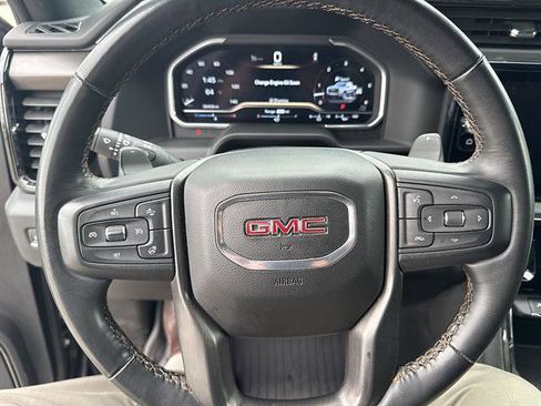 Used 2024 GMC Sierra 1500 AT4 w/ Technology Package AWD/4WD image 39
