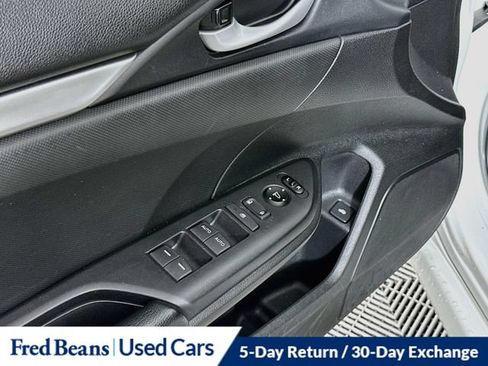 Used 2019 Honda Civic Sport image 22