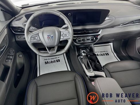 Used 2025 Buick Envista Sport Touring w/ Convenience I Package image 24