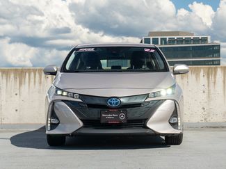 Used 2022 Toyota Prius Prime Limited FWD video 2