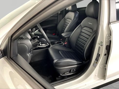 Used 2023 Kia Forte GT-Line w/ GT-Line Premium Package FWD image 21