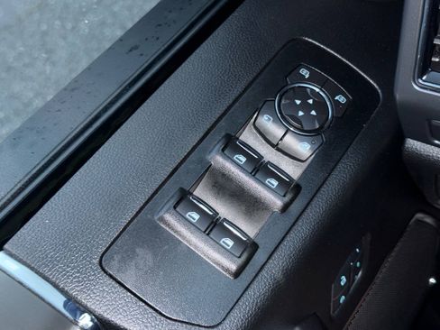 Used 2018 Ford F150 Lariat w/ Equipment Group 502A Luxury AWD/4WD image 42