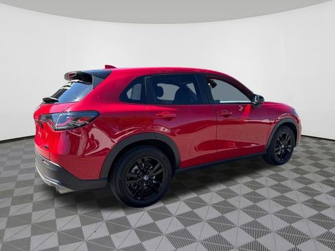 Certified 2026 Honda HR-V Sport image 6